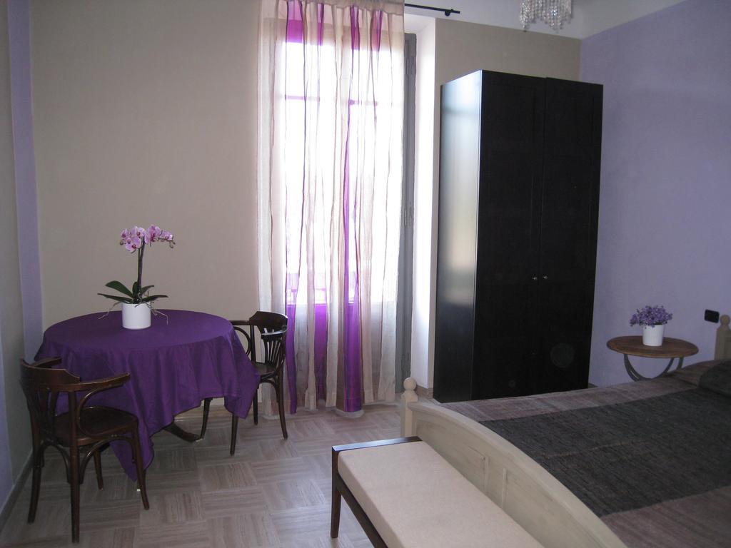 B&B Della Spiga Корсико Стая снимка